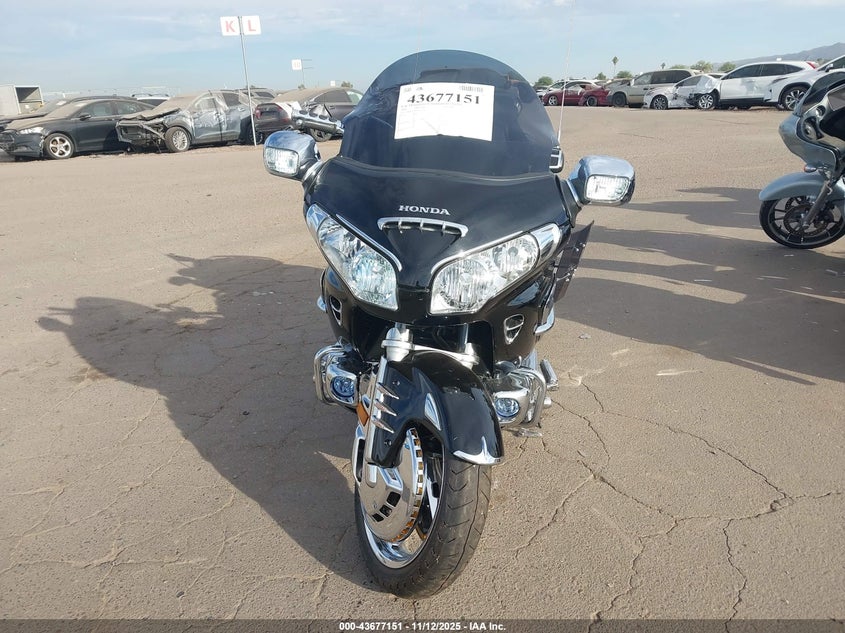1HFSC47F86A505424 2006 HONDA GL1800C photo no. 5