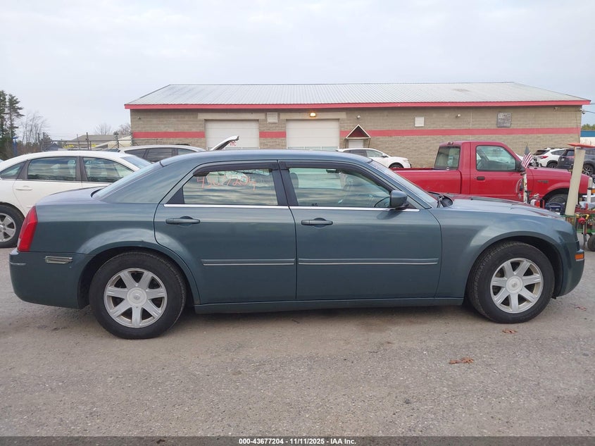 2005 Chrysler 300 VIN: 2C3JA53G65H163069 Lot: 43677204