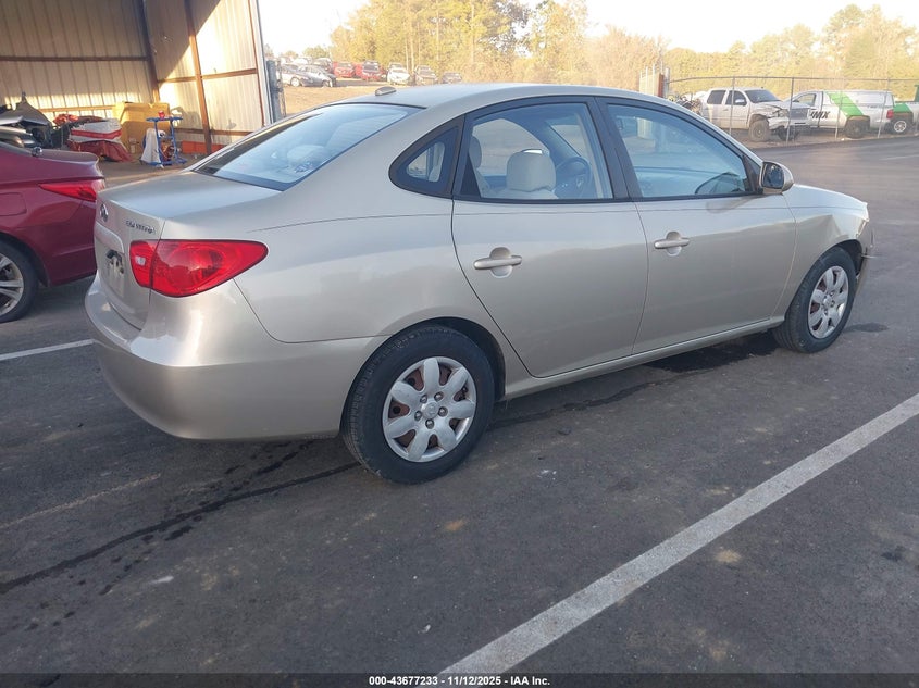 KMHDU46DX8U492205 2008 HYUNDAI ELANTRA photo no. 4