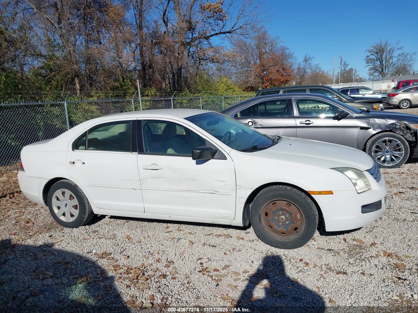 2009 Ford Fusion S VIN: 3FAHP06Z29R115495 Lot: 43677276