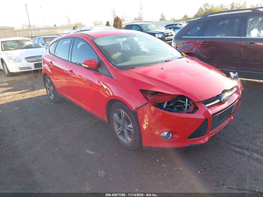 2015 FORD FOCUS SE - 1FADP3K2XFL277166