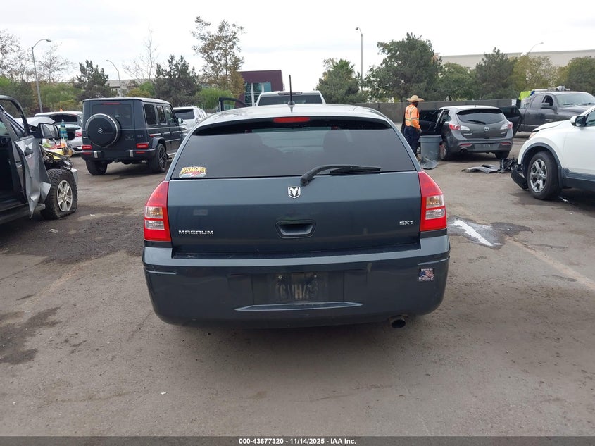 2008 Dodge Magnum Sxt VIN: 2D4FV37V28H225805 Lot: 43677320