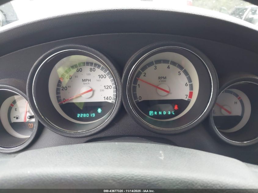 2008 Dodge Magnum Sxt VIN: 2D4FV37V28H225805 Lot: 43677320