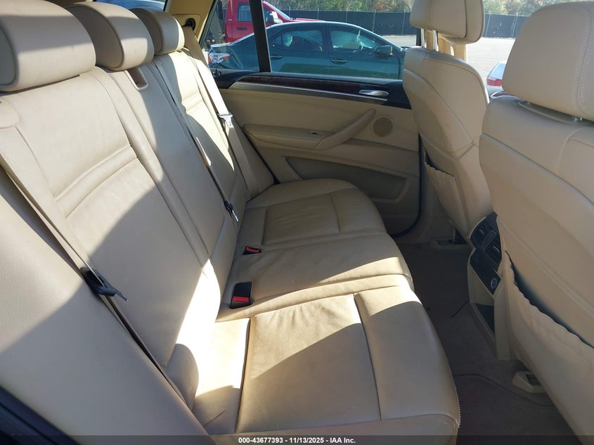 2012 BMW X5 xDrive35I/xDrive35I Premium/xDrive35I Sport Activity VIN: 5UXZV4C57CL745353 Lot: 43677393