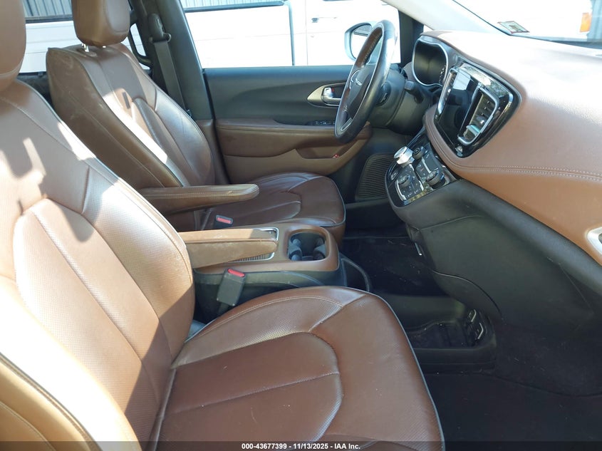2C4RC1GG2HR504235 2017 CHRYSLER PACIFICA photo no. 5