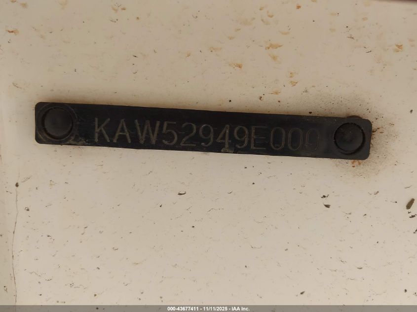 2000 Kawasaki Jet Ski 1100Stx Di VIN: 00000KAW52949E000 Lot: 43677411