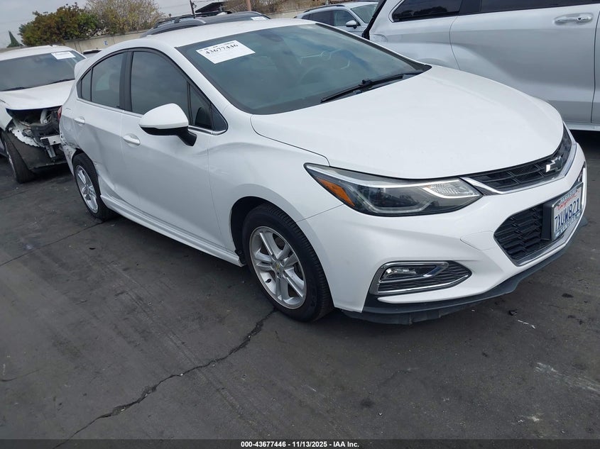 CHEVROLET CRUZE LT AUTO