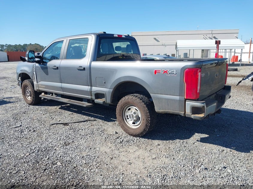 1FT8W2BTXSEC87650 2025 FORD F250 photo no. 3