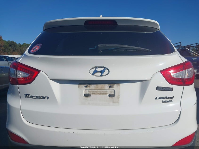KM8JUCAG1FU088009 2015 HYUNDAI TUCSON photo no. 16