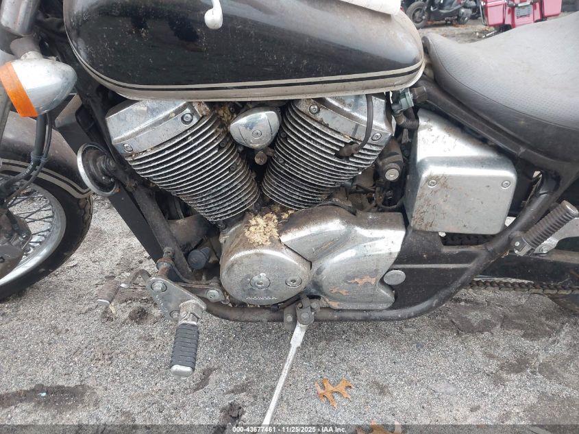 2002 Honda Vt750 Dc VIN: JH2RC44062M614683 Lot: 43677461