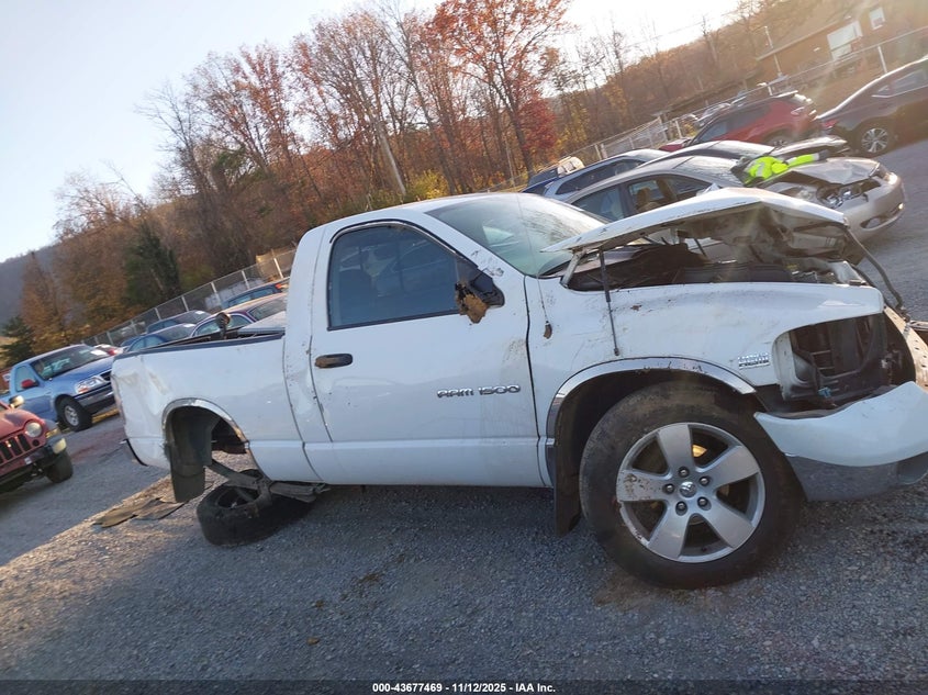 2005 Dodge Ram 1500 Slt/Laramie VIN: 1D7HU16D15J503812 Lot: 43677469