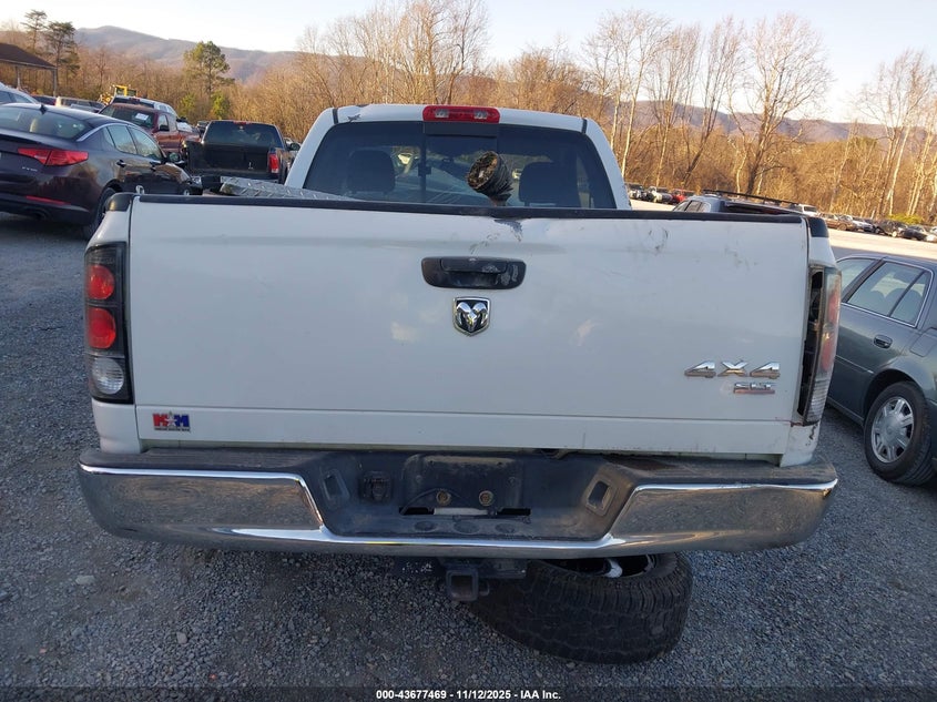 2005 Dodge Ram 1500 Slt/Laramie VIN: 1D7HU16D15J503812 Lot: 43677469