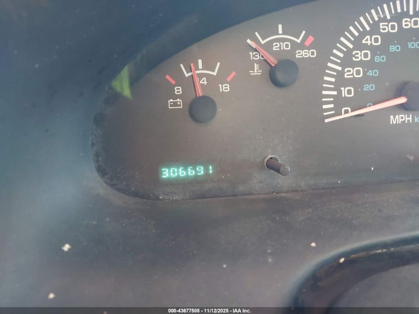 2001 Dodge Ram Van 3500 Conversion VIN: 2B7KB31Y61K510927 Lot: 43677508