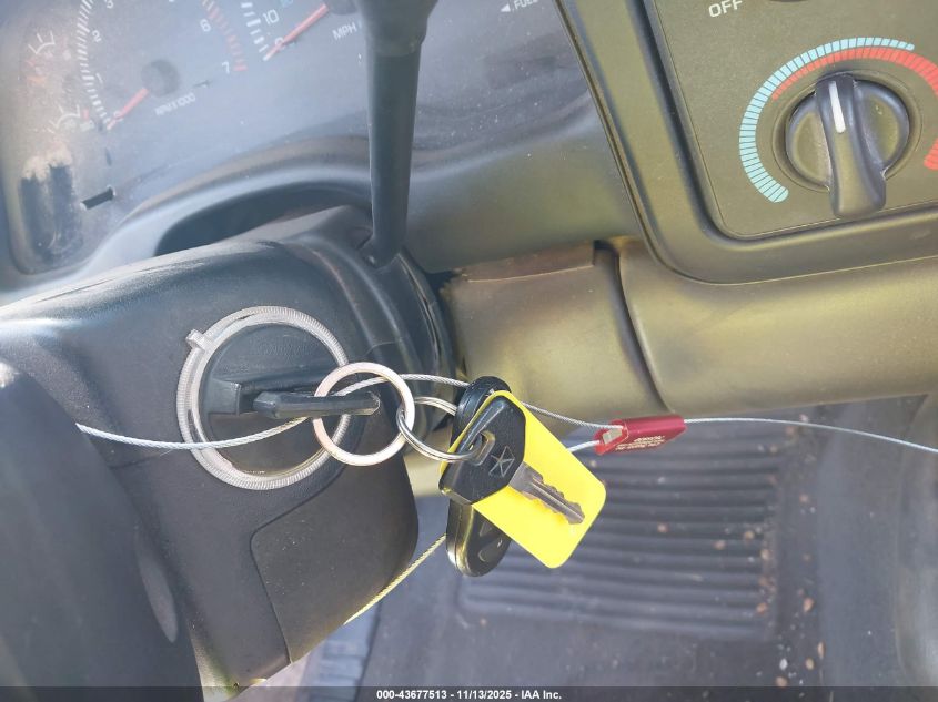 2000 Dodge Dakota Slt/Sport VIN: 1B7GL2AN4YS707923 Lot: 43677513