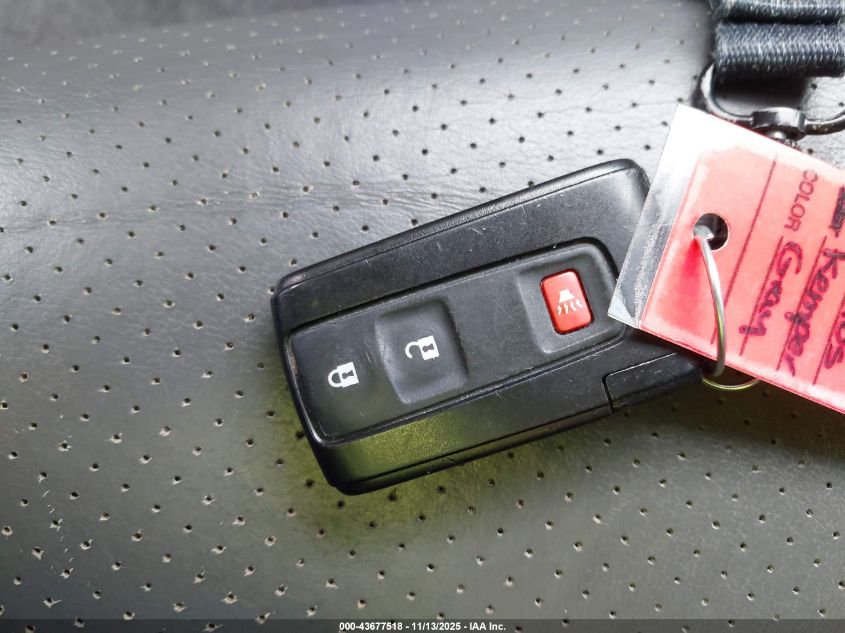 2008 Toyota Prius Touring VIN: JTDKB20U383321185 Lot: 43677518