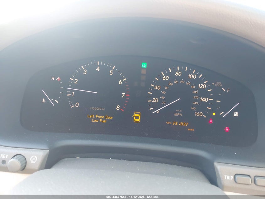 JTHBN36F255028799 2005 LEXUS LS photo no. 7