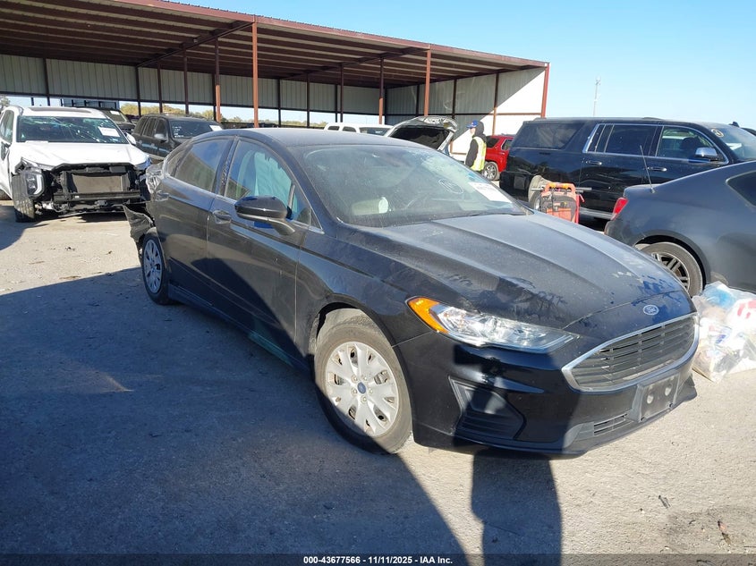 2020 FORD FUSION S - 3FA6P0G74LR187701
