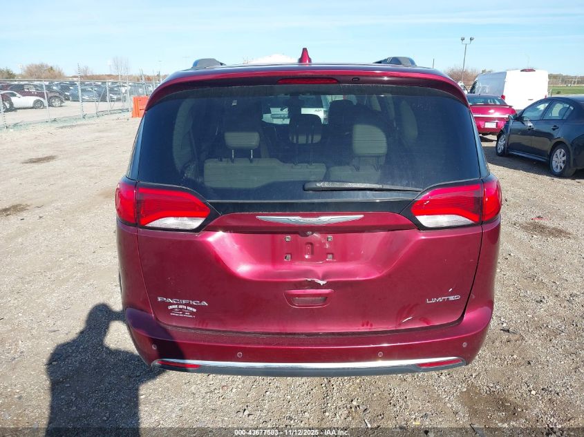 2017 Chrysler Pacifica Limited VIN: 2C4RC1GG3HR525921 Lot: 43677583