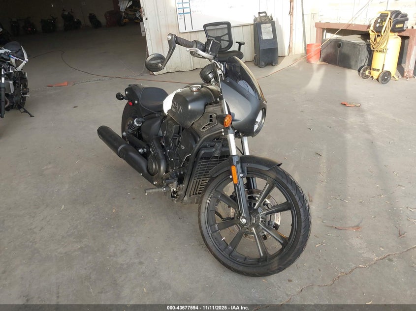 2025 INDIAN MOTORCYCLE CO. SPORT SCOUT LIMITED +TECH - 56KSSF763S3203590