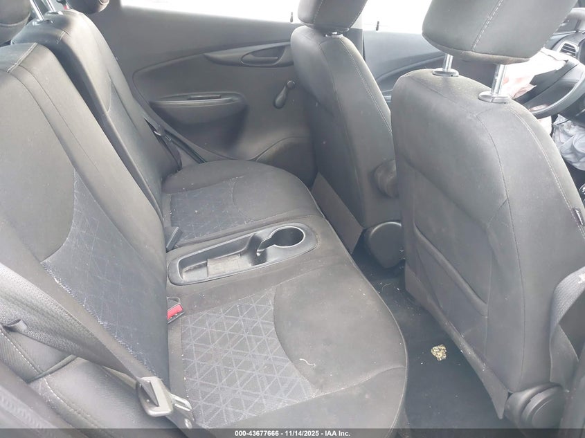 2021 Chevrolet Spark Ls VIN: KL8CB6SA3MC704352 Lot: 43677666