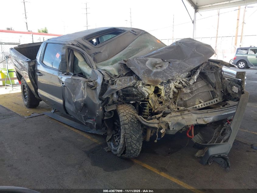 GMC SIERRA 1500 4WD SHORT BOX AT4