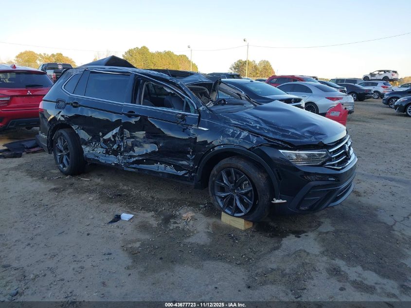 VOLKSWAGEN TIGUAN 2.0T SE