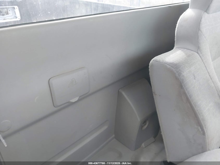 2008 GMC Canyon Yc1 VIN: 1GTCS149388163213 Lot: 43677788