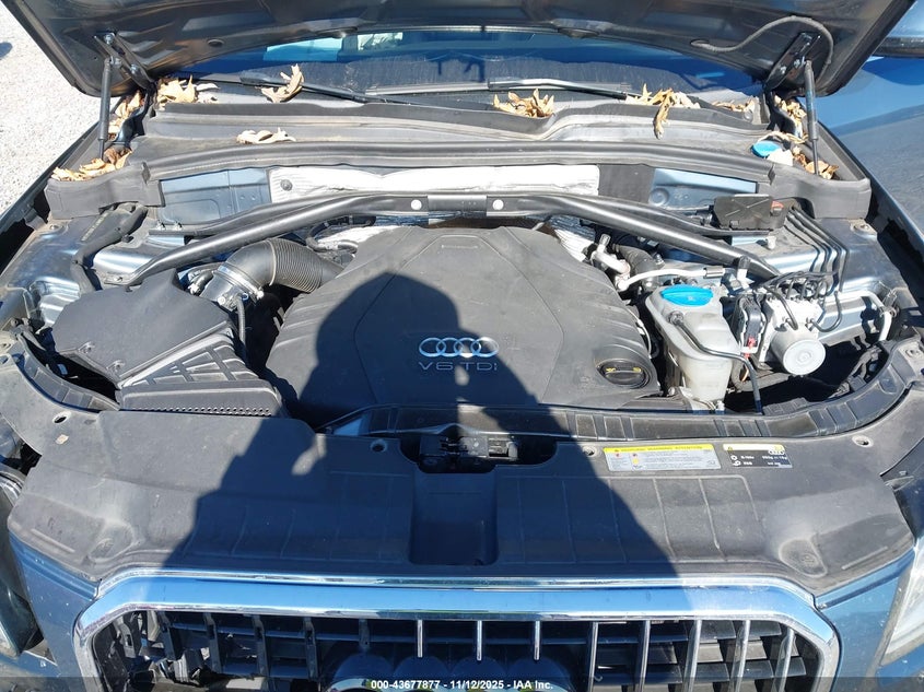 2015 Audi Q5 3.0 Tdi Premium Plus VIN: WA1CMAFP4FA084638 Lot: 43677877