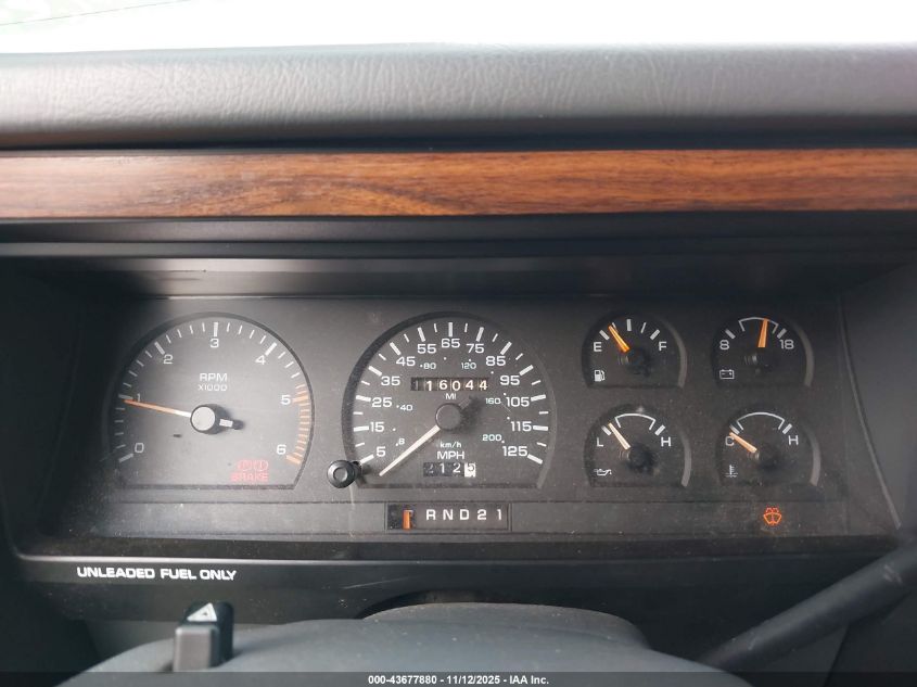 1992 Dodge Dakota VIN: 1B7GG23Y1NS526933 Lot: 43677880