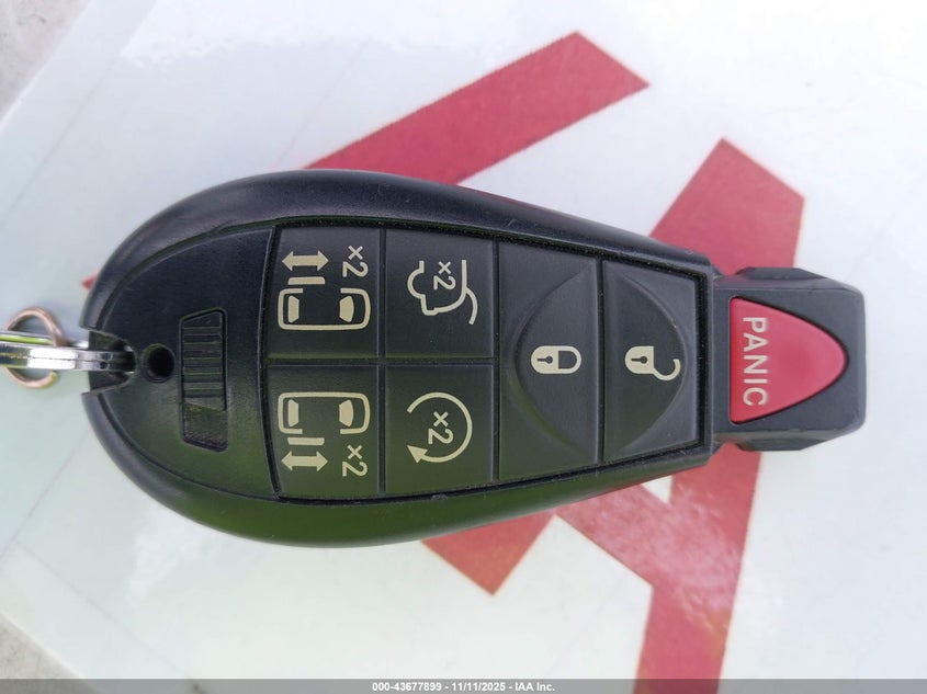 2016 Chrysler Town & Country Touring VIN: 2C4RC1BG8GR188474 Lot: 43677899