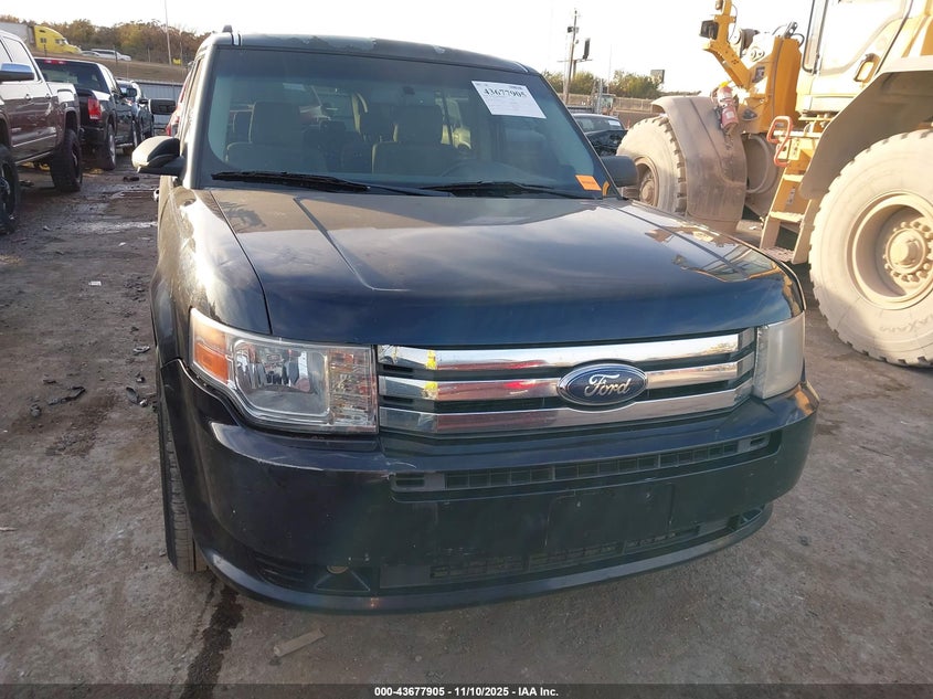 2009 Ford Flex Se VIN: 2FMDK51CX9BA00242 Lot: 43677905
