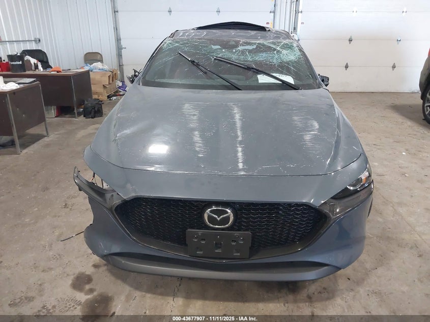 2023 Mazda Mazda3 2.5 S Carbon Edition VIN: JM1BPALM6P1602690 Lot: 43677907