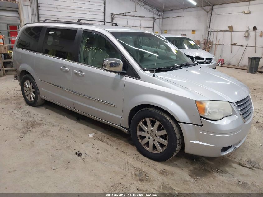 CHRYSLER TOWN & COUNTRY TOURING-L