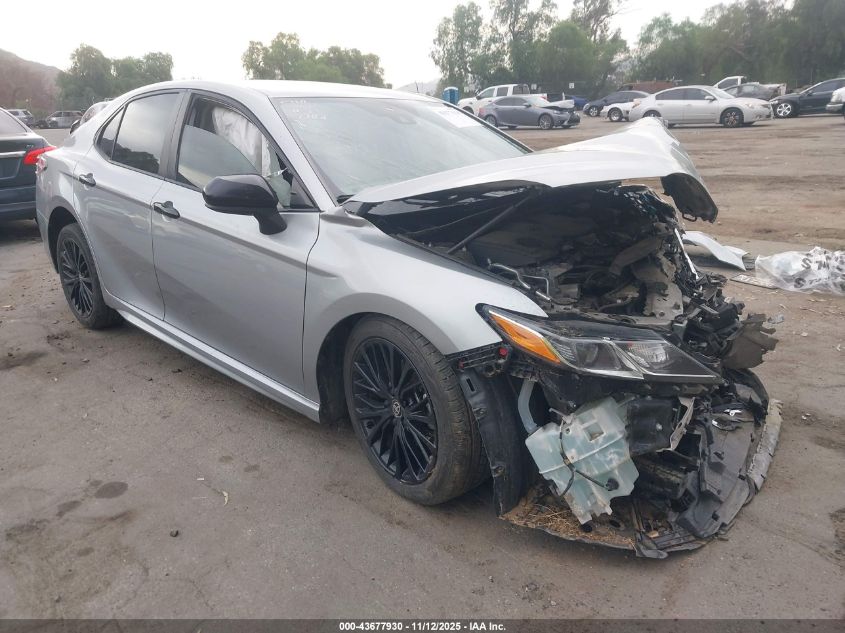 TOYOTA CAMRY SE NIGHTSHADE EDITION
