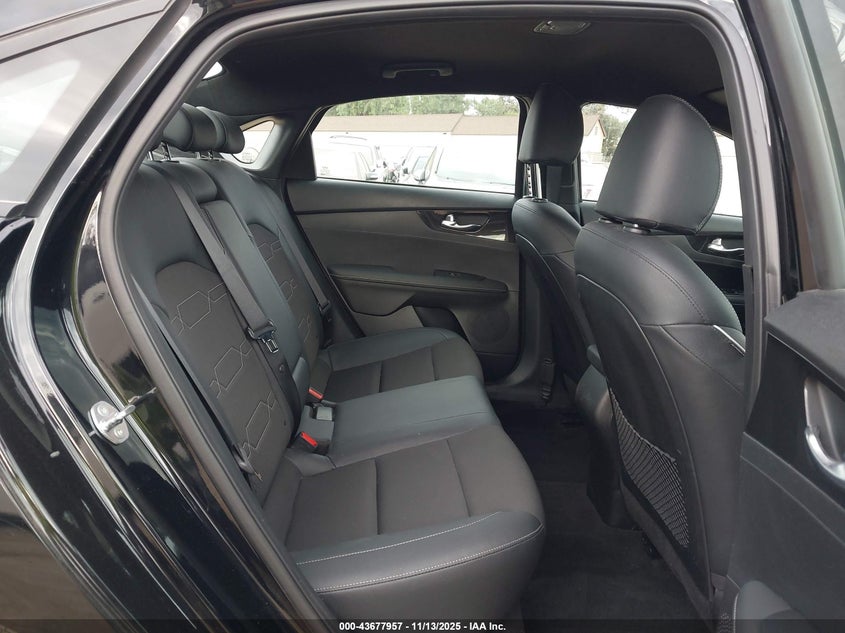 2024 Kia Forte Gt-Line VIN: 3KPF54AD7RE786730 Lot: 43677957