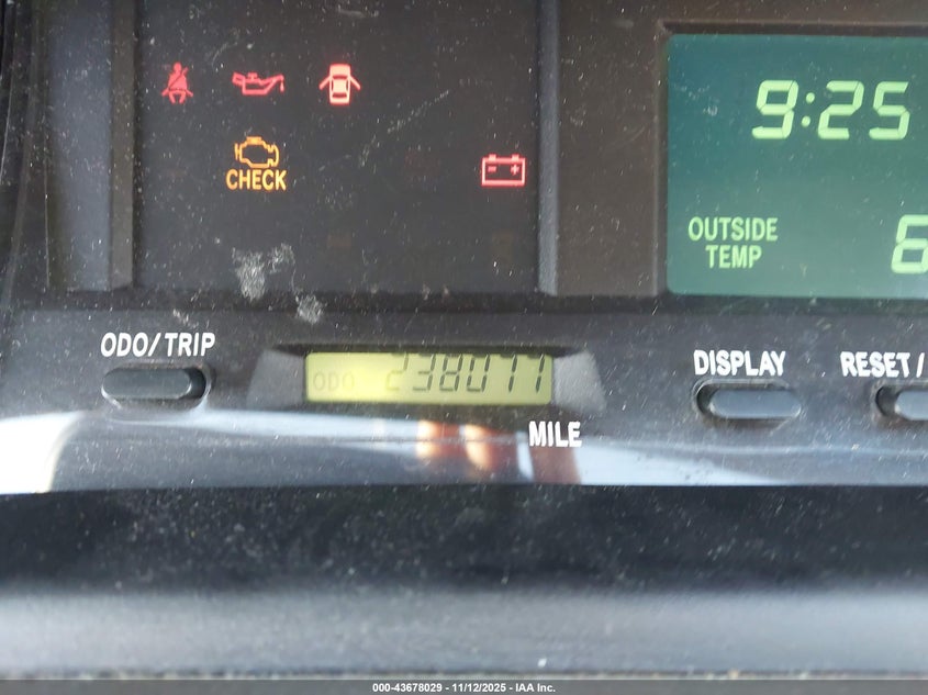 2002 Toyota Avalon Xls VIN: 4T1BF28B92U214209 Lot: 43678029