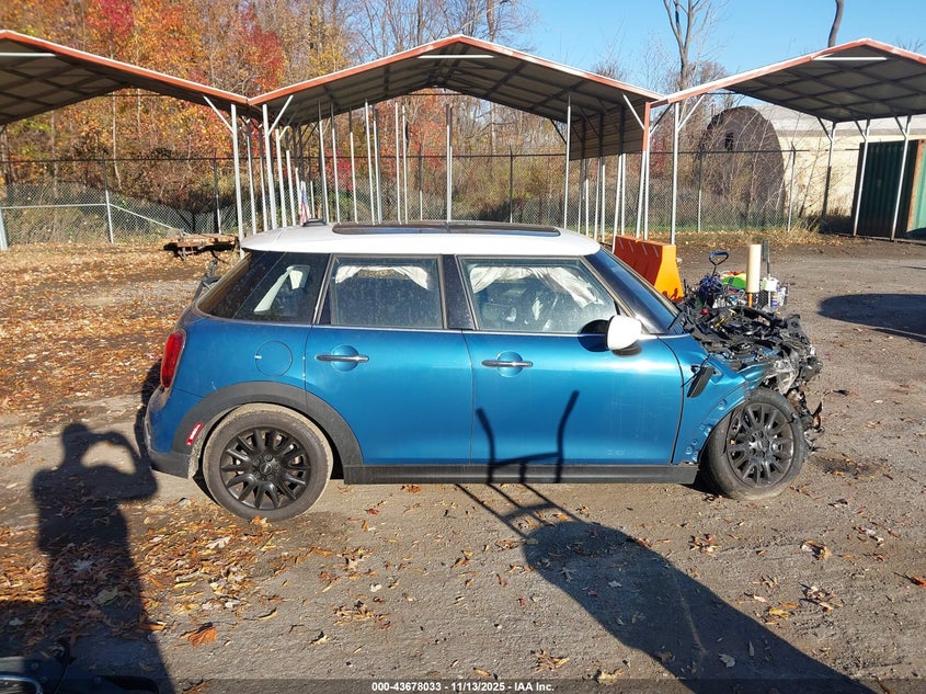 2022 Mini Hardtop Cooper VIN: WMW33DK07N2R63754 Lot: 43678033