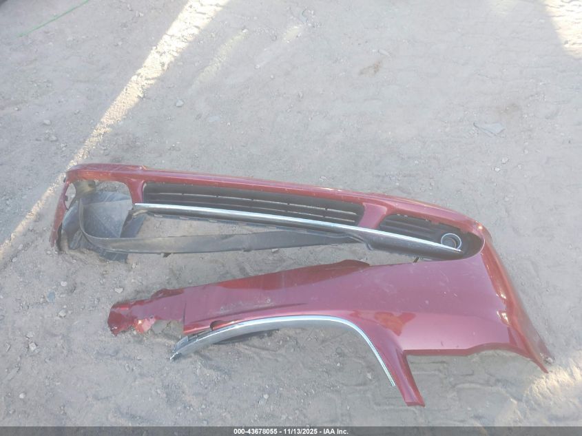 2011 Chrysler Town & Country Touring VIN: 2A4RR5DG8BR641515 Lot: 43678055