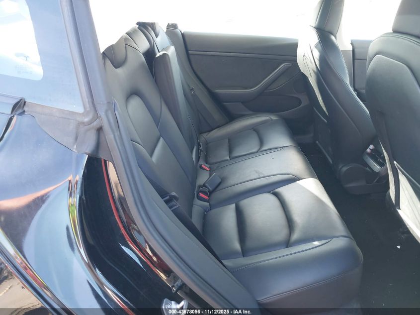 2022 Tesla Model 3 Rear-Wheel Drive VIN: 5YJ3E1EAXNF306993 Lot: 43678056