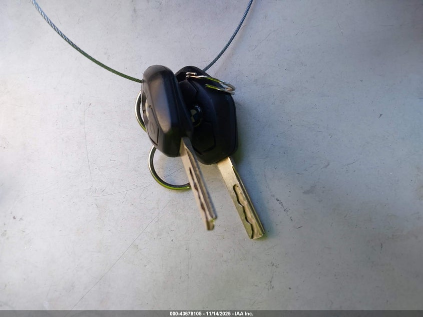 2006 BMW 530Xi VIN: WBANF73566CG66811 Lot: 43678105