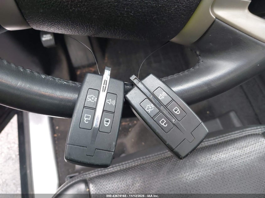 2010 Lincoln Mkt VIN: 2LMHJ5FR4ABJ50289 Lot: 43678165