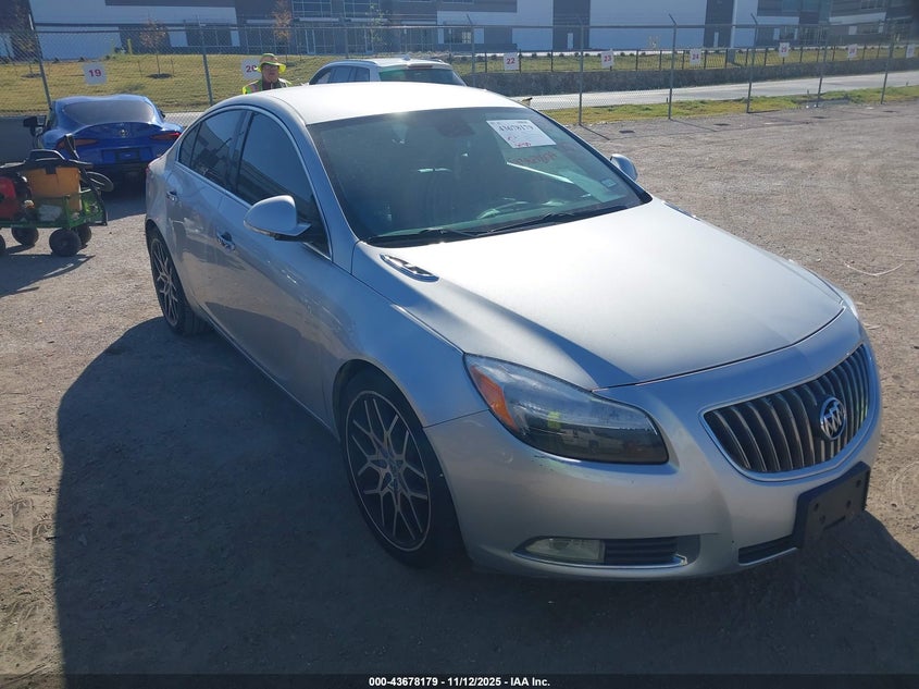 BUICK REGAL PREMIUM 1