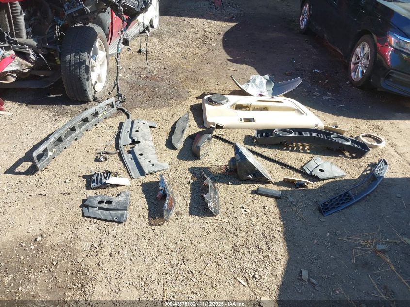 2007 Ford Mustang V6 Deluxe/V6 Premium VIN: 1ZVFT80N975297436 Lot: 43678182