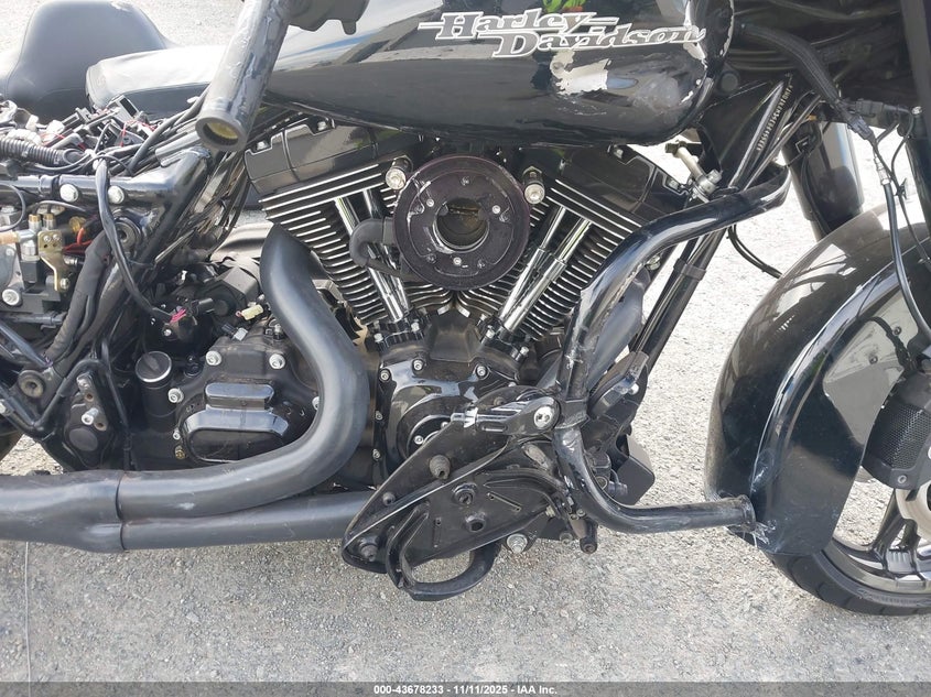 1HD1KRM35EB645566 2014 HARLEY-DAVIDSON STREET GLIDE photo no. 8