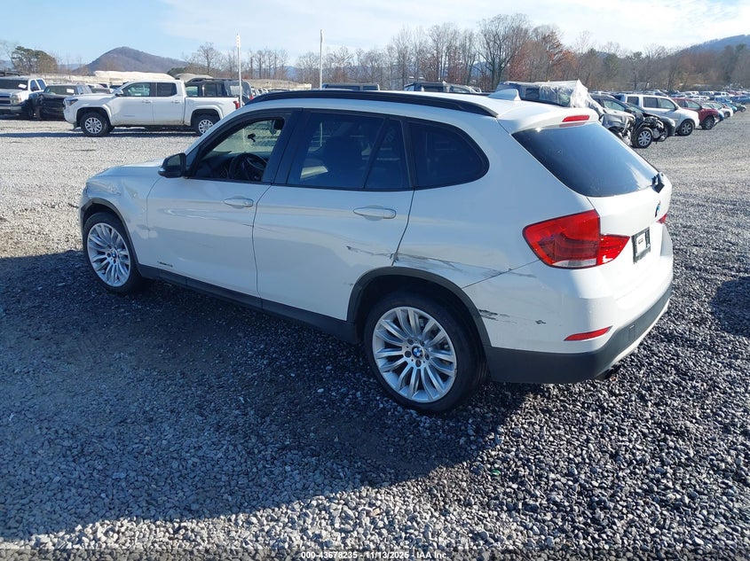 2015 BMW X1 SDRIVE28I WBAVM1C50FV319186