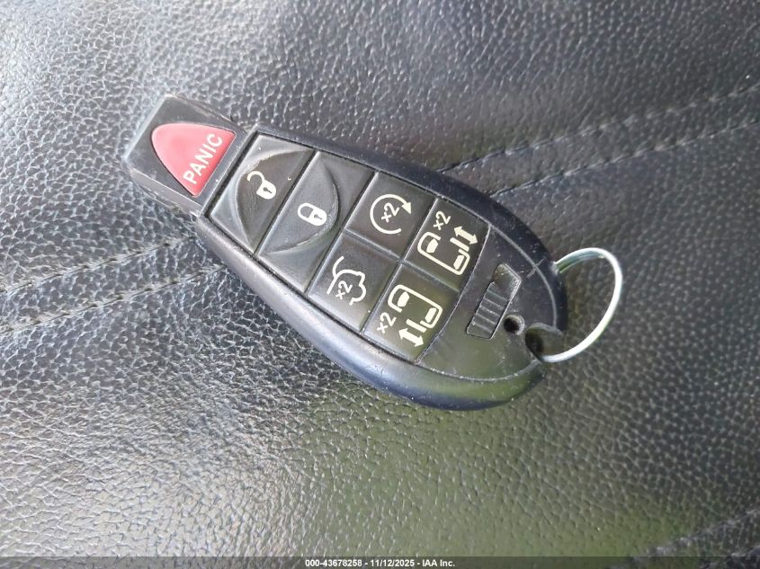 2015 Chrysler Town & Country Touring VIN: 2C4RC1BG7FR697910 Lot: 43678258