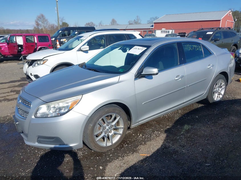 1G11C5SA8DF252282 2013 CHEVROLET MALIBU photo no. 2