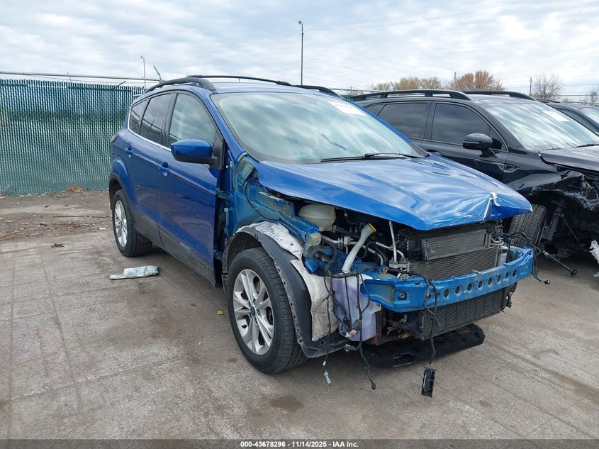 2017 FORD ESCAPE SE - 1FMCU9GD7HUB76526