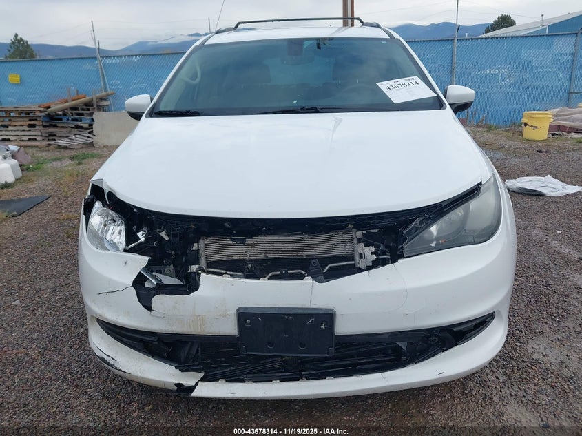 2020 Chrysler Voyager Lxi VIN: 2C4RC1DG4LR261279 Lot: 43678314