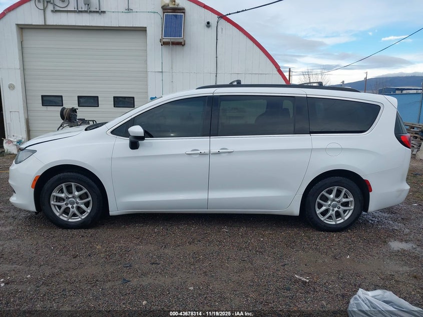 2020 Chrysler Voyager Lxi VIN: 2C4RC1DG4LR261279 Lot: 43678314